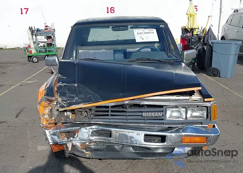 1986 Nissan 720 z USA, uszkodzony, nr VIN 1N6ND01SXGC300144